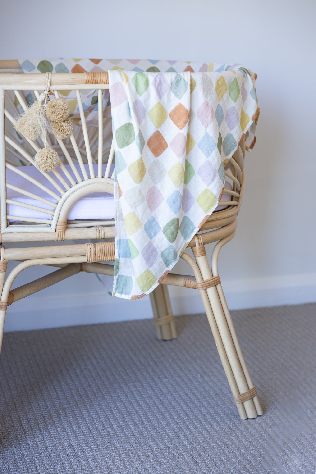 RAINBOW NEST 🌈 Baby Muslin Swaddle