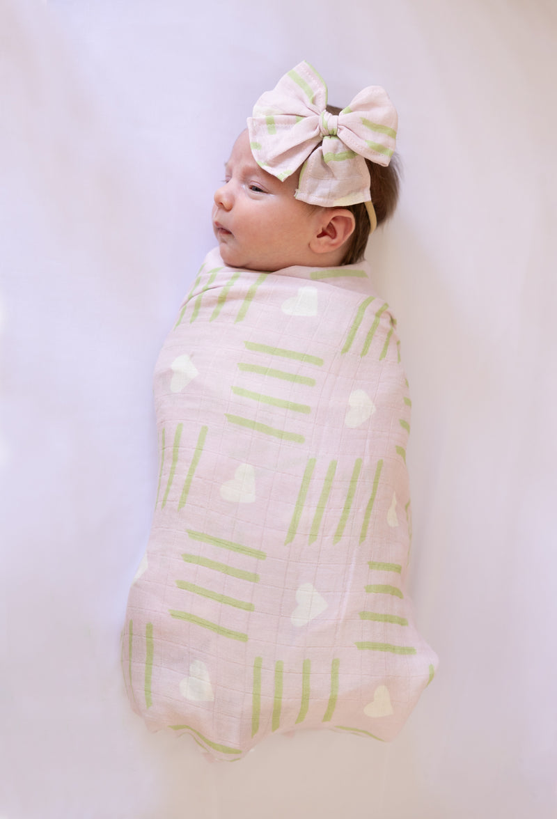 LOVE POPPY π Baby Muslin Swaddle
