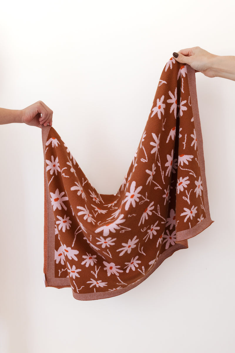 Bloom Meadow 🤎🌸 Knit Blanket