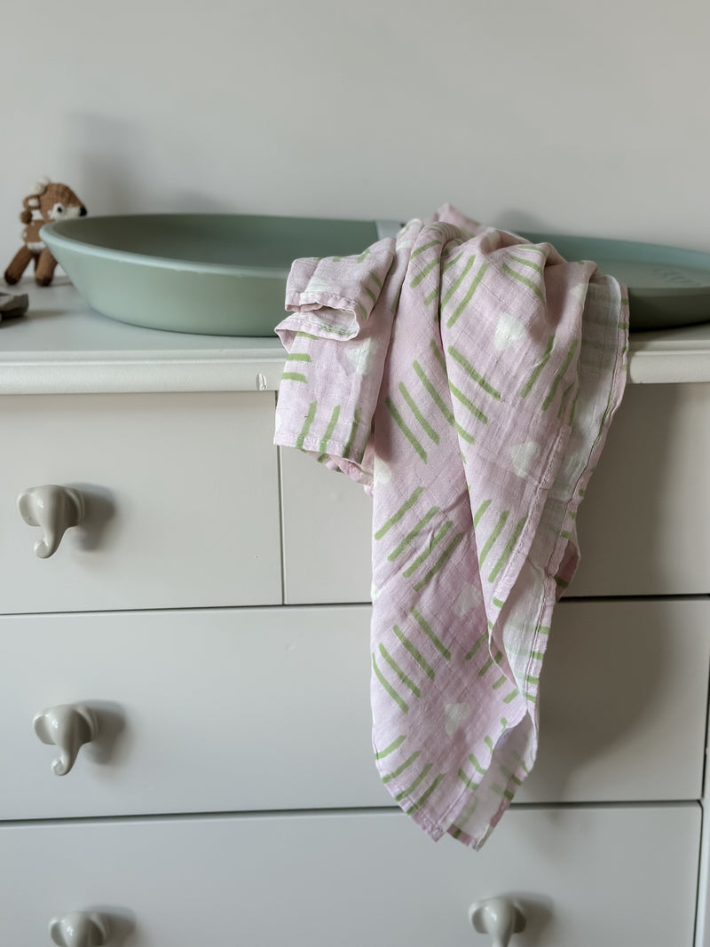 LOVE POPPY 💕 Baby Muslin Swaddle